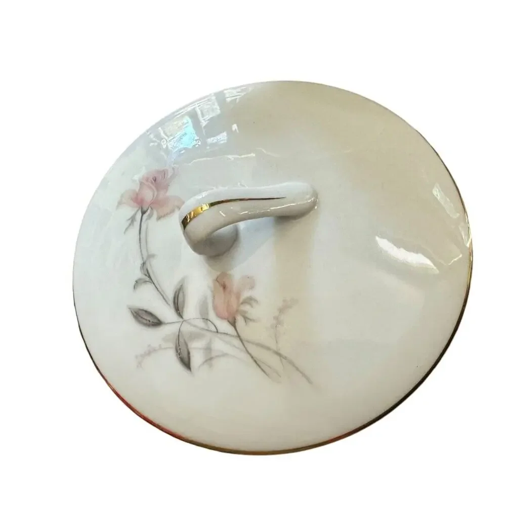 Wentworth Desire Pattern Creamer Sugar Bowl w/ Lid 8906 Fine China‎ Floral Japan